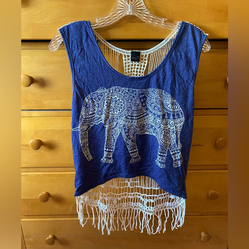 The Classic Elephant Tee Small